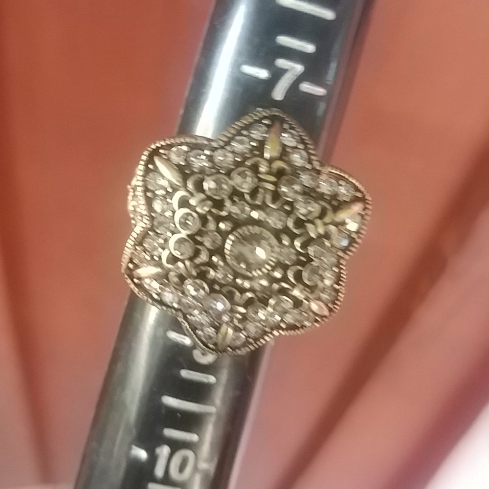 Heidi Daus Ring